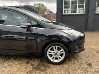 FORD FIESTA 1.3 Zetec