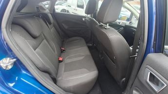 FORD FOCUS 1.6 Zetec 5dr