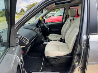 LAND ROVER FREELANDER 2 2.2 SD4 HSE Lux