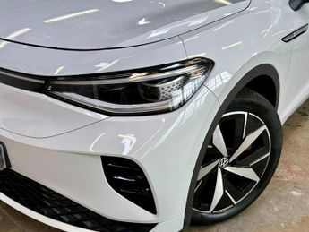 VOLKSWAGEN ID.4 77kWh GTX Auto 4Motion 5dr
