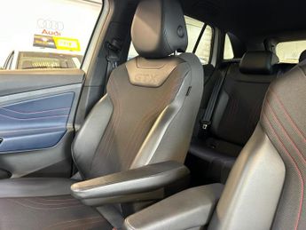 VOLKSWAGEN ID.4 77kWh GTX Auto 4Motion 5dr