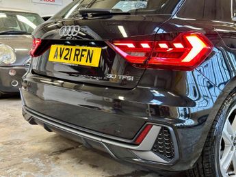 AUDI A1 1.0 TFSI 30 S line Sportback S Tronic Euro 6 (s/s) 5dr