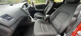 KIA CEED 1.6 CRDi 1