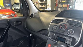 RENAULT KANGOO ML20 44KW Electric Automatic White 5dr NO VAT+WORKREADY+BULKHEAD