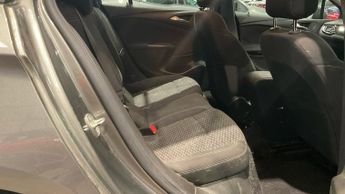 VAUXHALL ASTRA 1.4 i Turbo SRi Nav