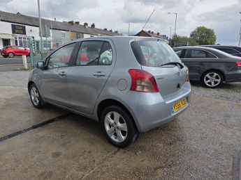 TOYOTA YARIS 1.3 T Spirit
