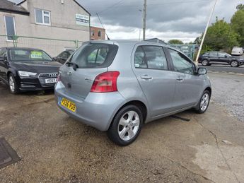 TOYOTA YARIS 1.3 T Spirit