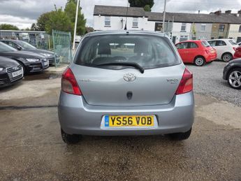 TOYOTA YARIS 1.3 T Spirit