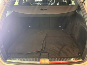 MERCEDES-BENZ C CLASS 2.1 C220d AMG Line