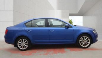 SKODA OCTAVIA 1.6 TDI Elegance