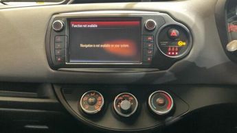 TOYOTA YARIS 1.33 Dual VVT-i Icon Multidrive S Euro 5 5dr Euro 5