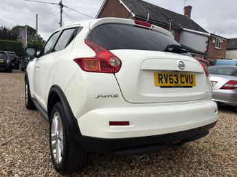 NISSAN JUKE 1.6 Acenta Premium