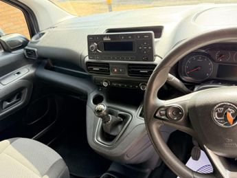 VAUXHALL COMBO 1.5 Turbo D 2000 Edition