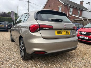 FIAT TIPO 1.4 Tipo Hatchback 1.4 95hp Lounge