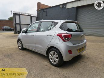 HYUNDAI I10 1.0 SE Full Service History, Long MOT, Aircon