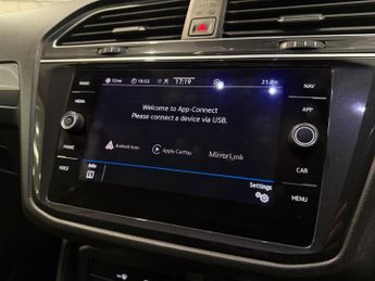VOLKSWAGEN TIGUAN 1.4 TSI 13kWh Life