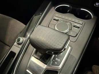 AUDI A5 2.0 TFSI 35 Black Edition