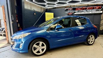 PEUGEOT 308 1.6 VTi Sport