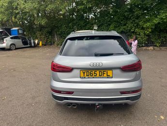 AUDI Q3 2.0 TDI S line Plus
