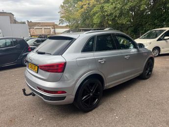 AUDI Q3 2.0 TDI S line Plus