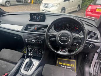 AUDI Q3 2.0 TDI S line Plus