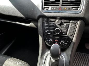 VAUXHALL MERIVA 1.7 CDTi Exclusiv Auto Euro 5 5dr