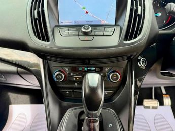 FORD KUGA 2.0 TDCi ST-Line Powershift AWD Euro 6 (s/s) 5dr