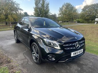 Mercedes GLA 1.6 GLA180 Urban Edition
