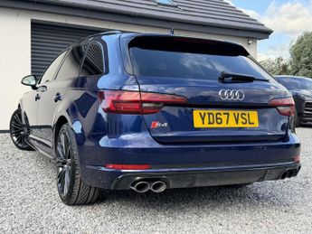 AUDI S4 AVANT 3.0 TFSI V6