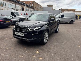 LAND ROVER RANGE ROVER EVOQUE 2.0 TD4 SE Tech