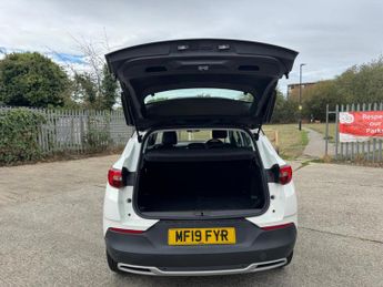 VAUXHALL GRANDLAND X 1.2 Turbo Sport Nav