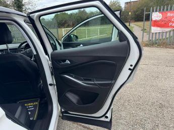 VAUXHALL GRANDLAND X 1.2 Turbo Sport Nav