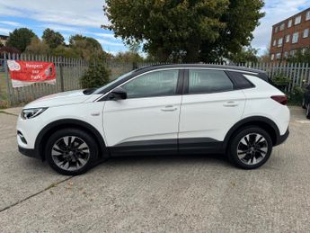 VAUXHALL GRANDLAND X 1.2 Turbo Sport Nav