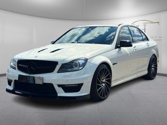MERCEDES-BENZ C CLASS 6.3 C63 V8 AMG