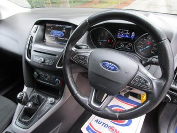 FORD FOCUS 1.5 TDCi Zetec