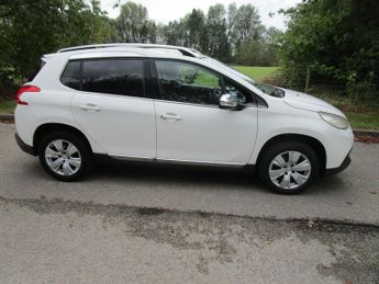 PEUGEOT 2008 1.6 e-HDi Allure