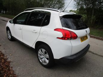 PEUGEOT 2008 1.6 e-HDi Allure