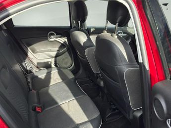 FIAT 500X 1.6 MultiJetII Cross DCT Euro 6 (s/s) 5dr