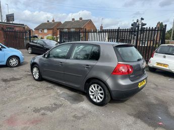 VOLKSWAGEN GOLF 1.6 FSI Match