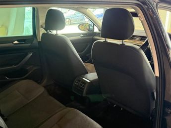 VOLKSWAGEN PASSAT 1.6 TDI BlueMotion Tech S