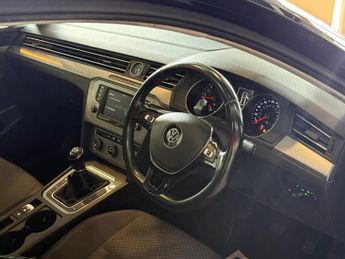 VOLKSWAGEN PASSAT 1.6 TDI BlueMotion Tech S