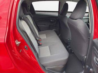 TOYOTA YARIS 1.5 VVT-h Design