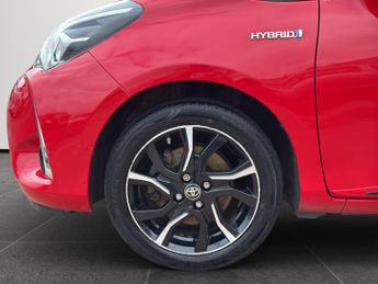 TOYOTA YARIS 1.5 VVT-h Design