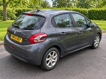 PEUGEOT 208 1.2 VTi Active Euro 5 5dr