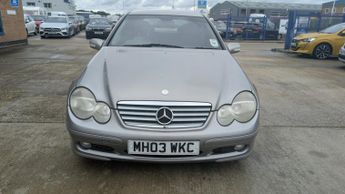 MERCEDES-BENZ C CLASS 1.8 C180 Kompressor SE