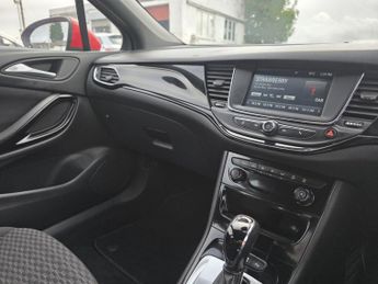 VAUXHALL ASTRA 1.6 CDTi BlueInjection SRi