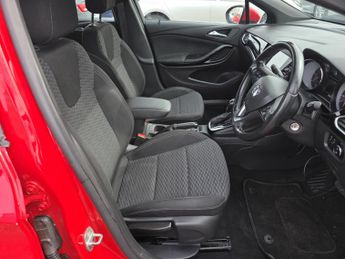 VAUXHALL ASTRA 1.6 CDTi BlueInjection SRi