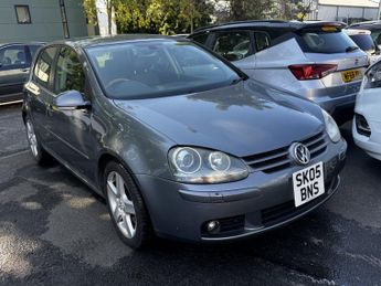 Volkswagen Golf GTi 2.0 TFSI GTI