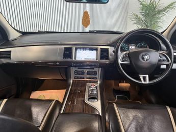 JAGUAR XF 2.2 d Portfolio