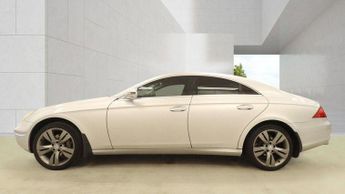 MERCEDES-BENZ CLS 3.0 CLS320 CDI Coupe 7G-Tronic 4dr